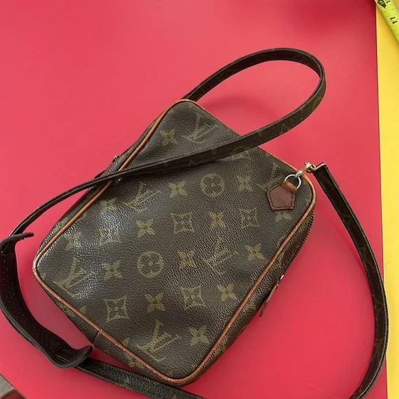 Louis Vuitton cross body Bag vintage - Picture 2 of 12